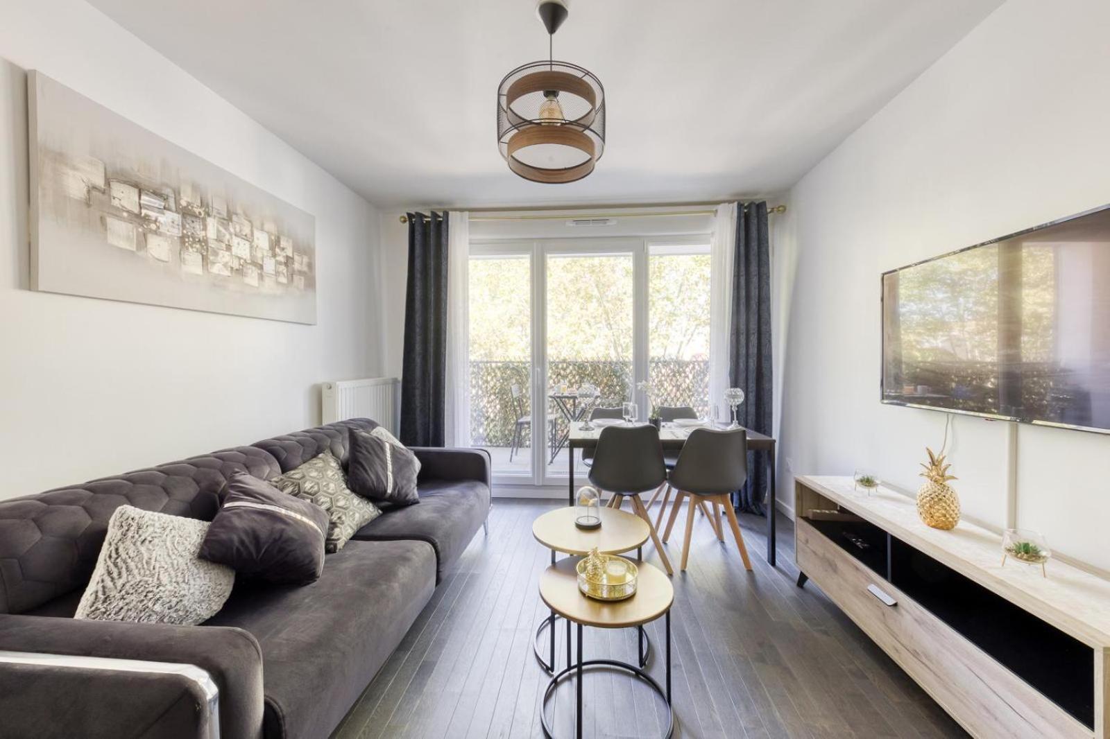 Charmant Appartement De Haut Standing Proche Du Centre-Ville Алфорвил Екстериор снимка